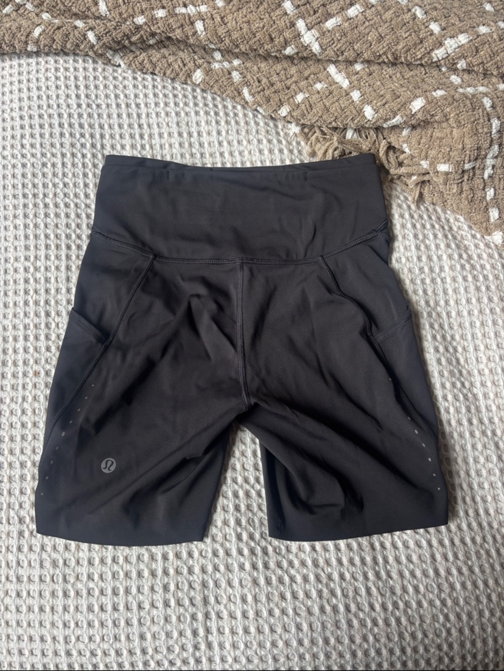 Lululemon fast and free bike shorts with pockets